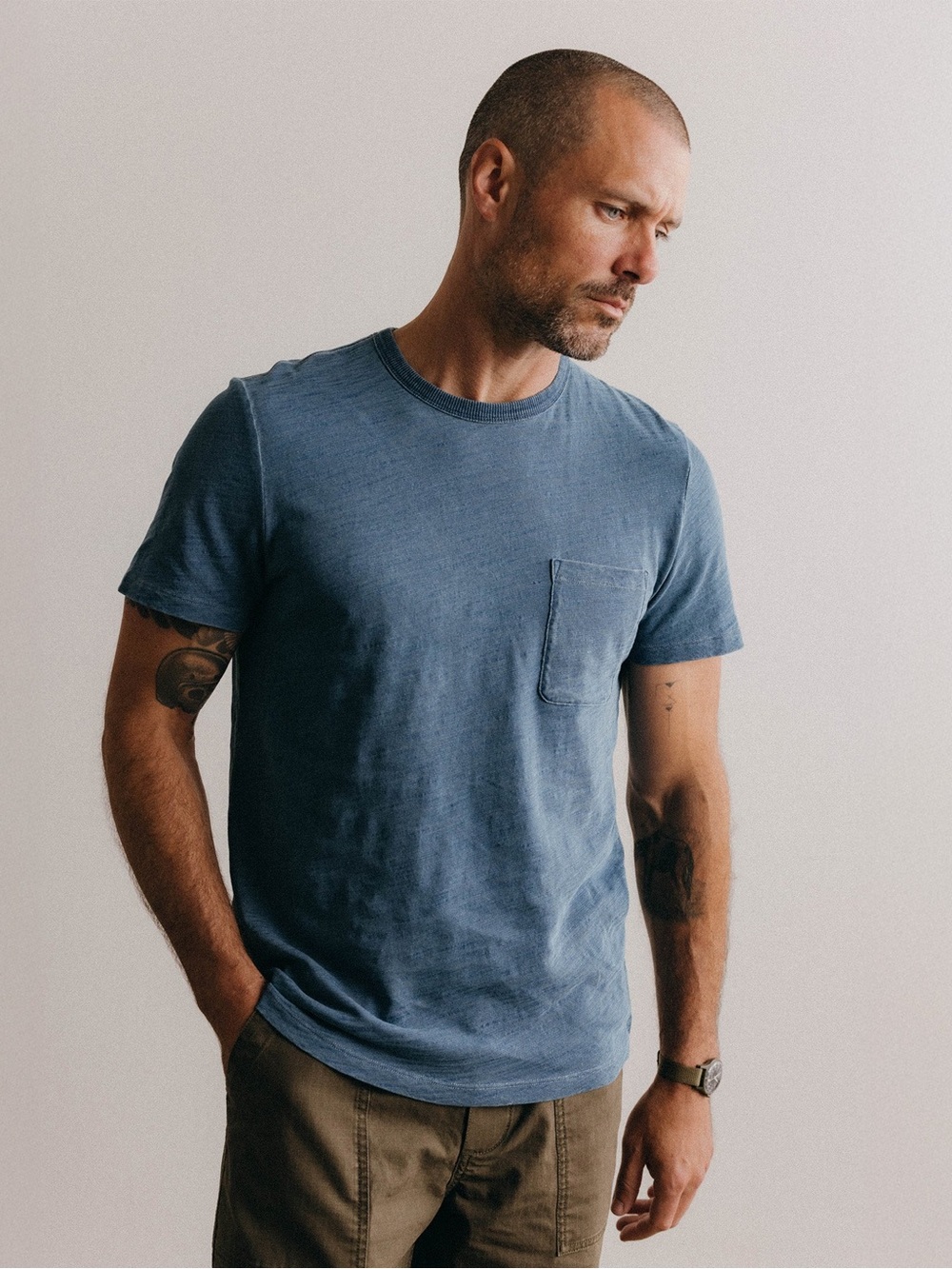 Taylor Stitch NWT The Slub Tee
in Washed Indigo - Picture 4 of 5